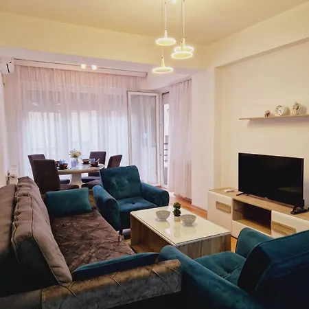 Kamche Lux Apartment