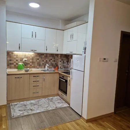 Apartment Kamche Lux